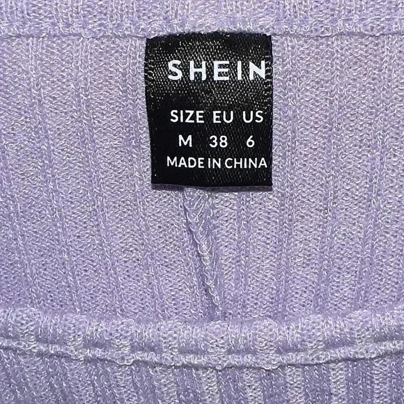 SHEIN Privé Ribbed Long Sleeve Semi-Cropped Tee size 6 - Picture 3 of 4